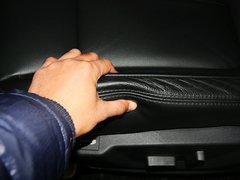 2013款 1.6T 自动 THP至尚版 5座