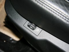 标致3008 2013款 1.6T 自动 THP至尚版 5座