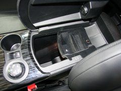 标致3008 2013款 1.6T 自动 THP至尚版 5座