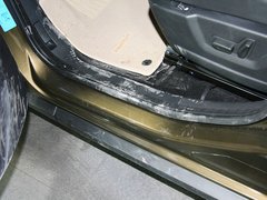 2013款 1.6T 自动 THP至尚版 5座