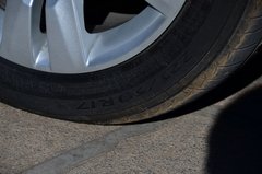 2013款 1.6T 自动 THP至尚版 5座