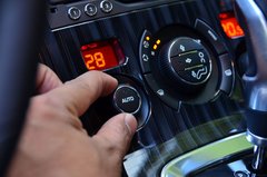 2013款 1.6T 自动 THP至尚版 5座