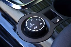2013款 1.6T 自动 THP至尚版 5座