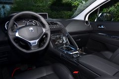 2013款 1.6T 自动 THP至尚版 5座