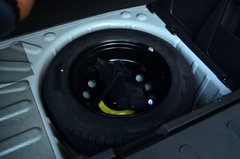 2013款 1.6T 自动 THP至尚版 5座
