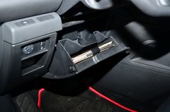 2013款 1.6T 自动 THP至尚版 5座