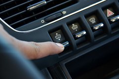 2013款 1.6T 自动 THP至尚版 5座