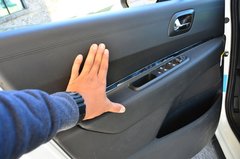 2013款 1.6T 自动 THP至尚版 5座