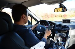 2013款 1.6T 自动 THP至尚版 5座