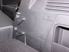 2013款 1.6T 自动 THP至尚版 5座