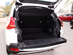 2013款 1.6T 自动 THP至尚版 5座