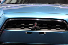 2013款 1.6 手动 两驱标准 5座
