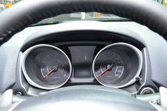 2013款 1.6 手动 两驱标准 5座
