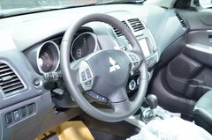 2013款 1.6 手动 两驱标准 5座