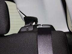 2013款 1.6 手动 两驱标准 5座