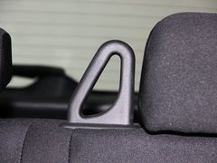 2013款 1.6 手动 两驱标准 5座