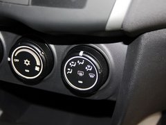 2013款 1.6 手动 两驱标准 5座
