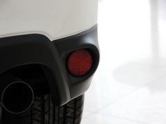 2013款 1.6 手动 两驱标准 5座