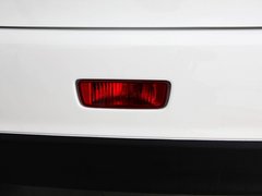 2013款 1.6 手动 两驱标准 5座