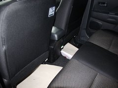 2013款 1.6 手动 两驱标准 5座