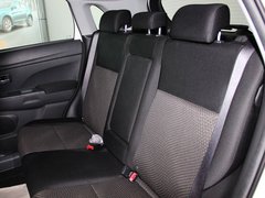 2013款 1.6 手动 两驱标准 5座