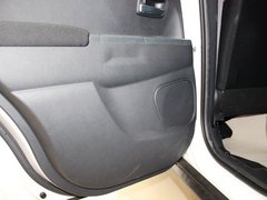 2013款 1.6 手动 两驱标准 5座