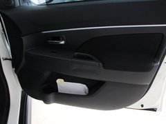 2013款 1.6 手动 两驱标准 5座
