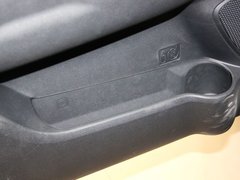 2013款 1.6 手动 两驱标准 5座