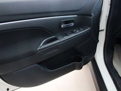 2013款 1.6 手动 两驱标准 5座
