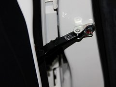 2013款 1.6 手动 两驱标准 5座