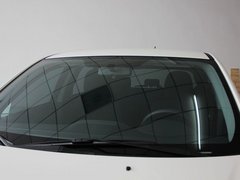 2013款 1.6 手动 两驱标准 5座