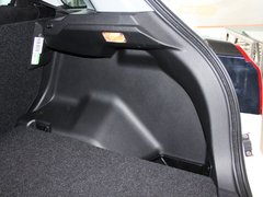 2013款 1.6 手动 两驱标准 5座
