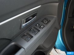 2013款 1.6 手动 两驱标准 5座