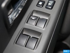 2013款 1.6 手动 两驱标准 5座