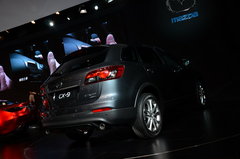 2013款 3.7L 自动 基本型 7座