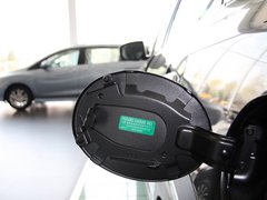 2013款 3.7L 自动 基本型 7座