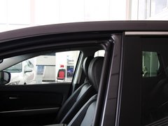 2013款 3.7L 自动 基本型 7座