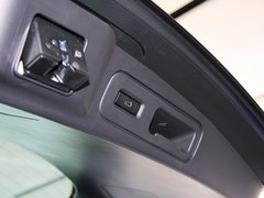 2013款 3.7L 自动 基本型 7座