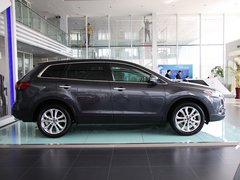 马自达(进口)  马自达CX-9 3.7L AT 车辆正右侧