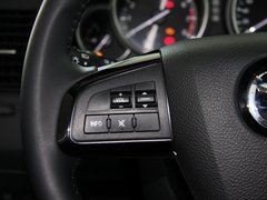 2013款 3.7L 自动 基本型 7座