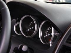2013款 3.7L 自动 基本型 7座