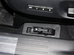 2013款 3.7L 自动 基本型 7座