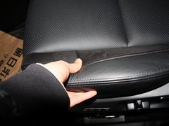 2013款 3.7L 自动 基本型 7座