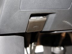 2013款 3.7L 自动 基本型 7座