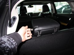 2013款 3.7L 自动 基本型 7座