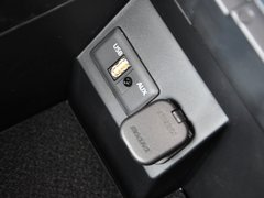 2013款 3.7L 自动 基本型 7座