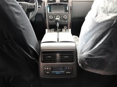 2013款 3.7L 自动 基本型 7座
