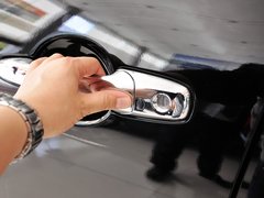 2013款 3.7L 自动 基本型 7座