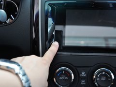 2013款 3.7L 自动 基本型 7座