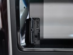 2013款 3.7L 自动 基本型 7座